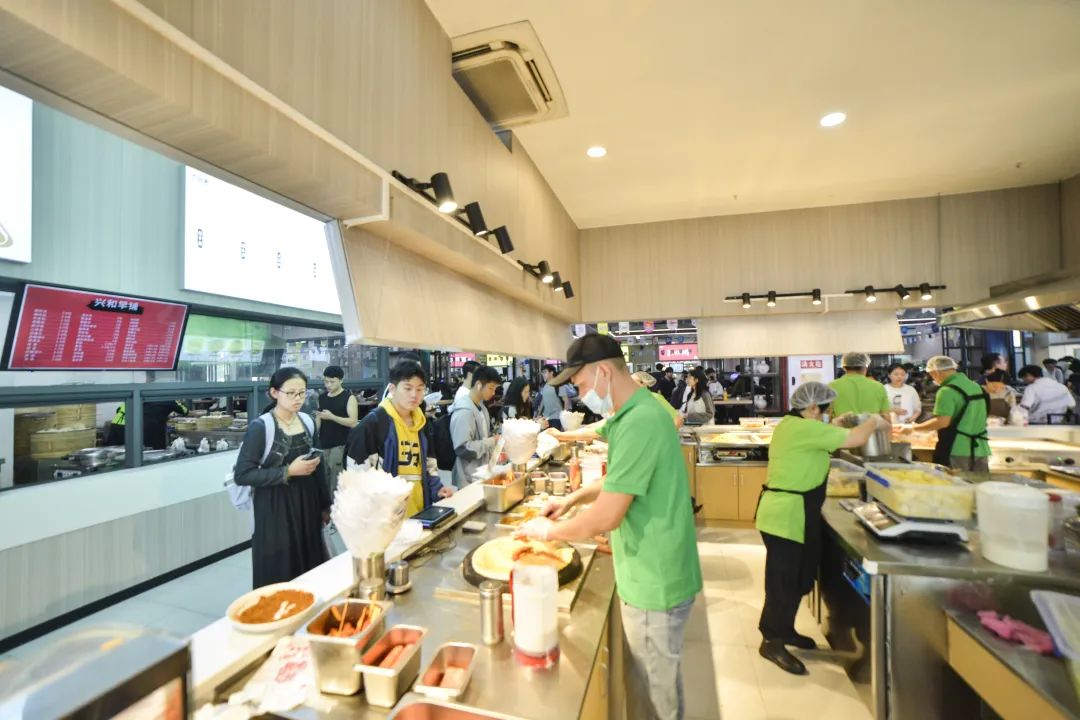 第6站│w88优德餐饮嘉年华来到工程学院_w88优德丨食堂团餐丨食堂承包丨学校食堂承包丨重庆食堂承包丨