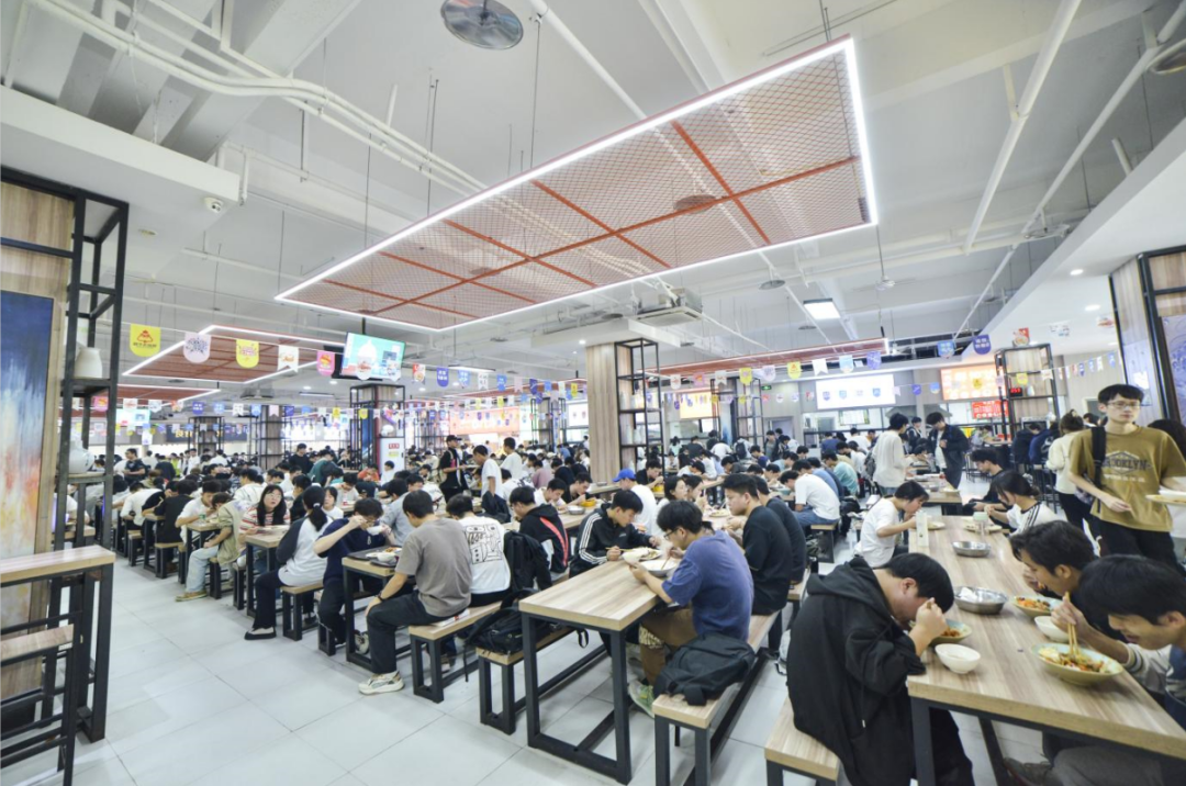 第6站│w88优德餐饮嘉年华来到工程学院_w88优德丨食堂团餐丨食堂承包丨学校食堂承包丨重庆食堂承包丨